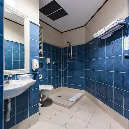 Hotel Palace Rrt 3*